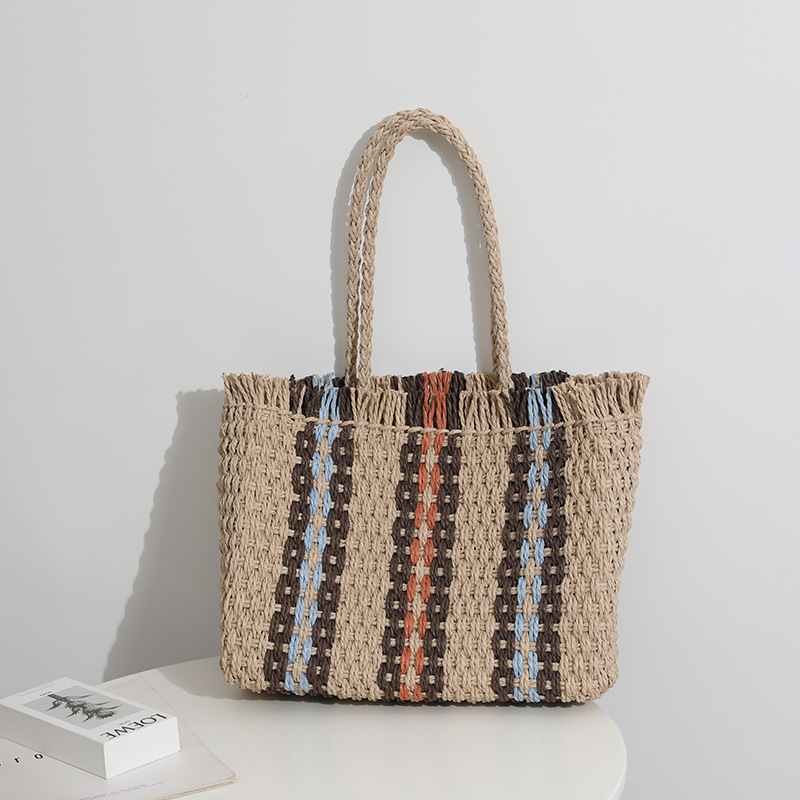 Fashionable large straw woven bag