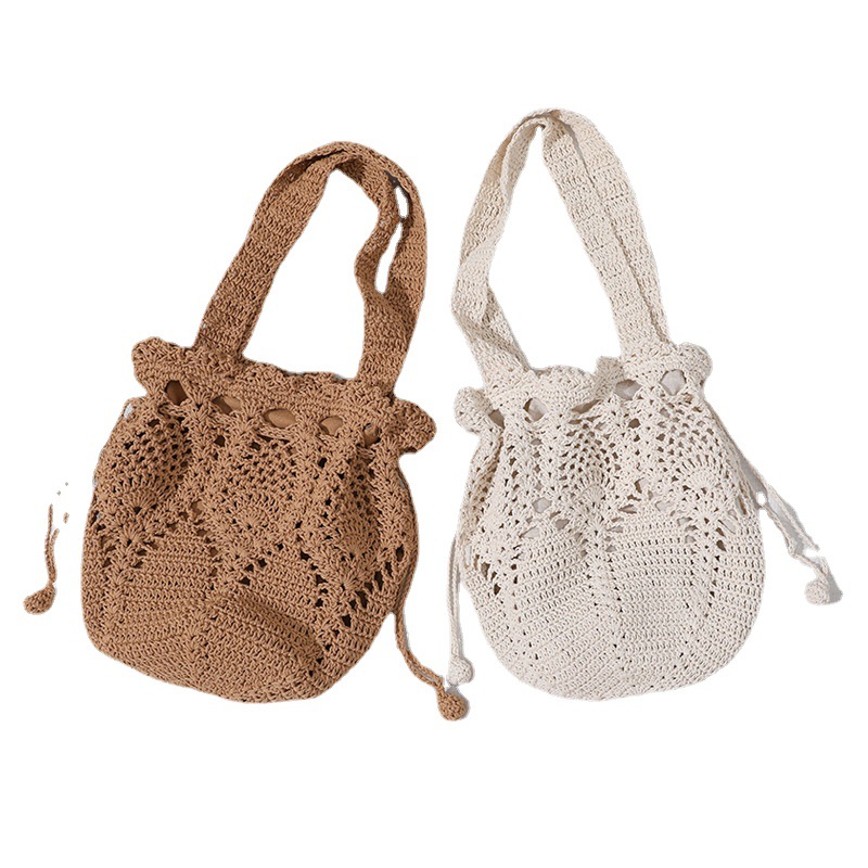 Environmentally friendly straw woven bags