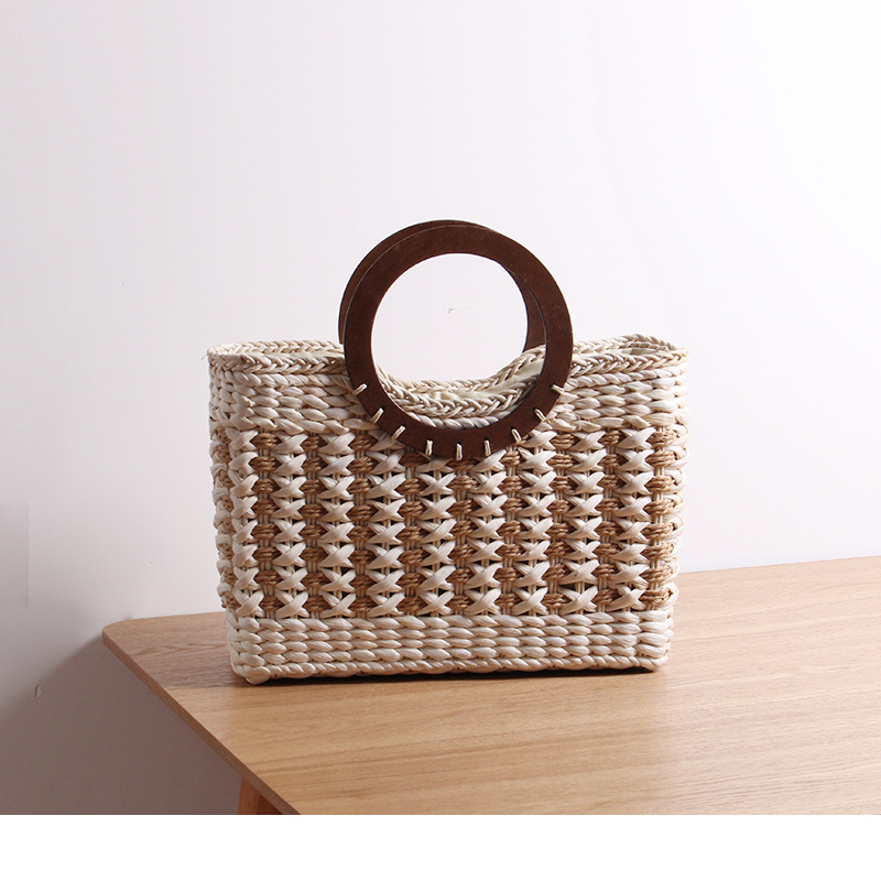 Designer's new straw woven bag for 2024